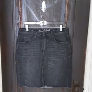 Universal Thread denim pencil skirt